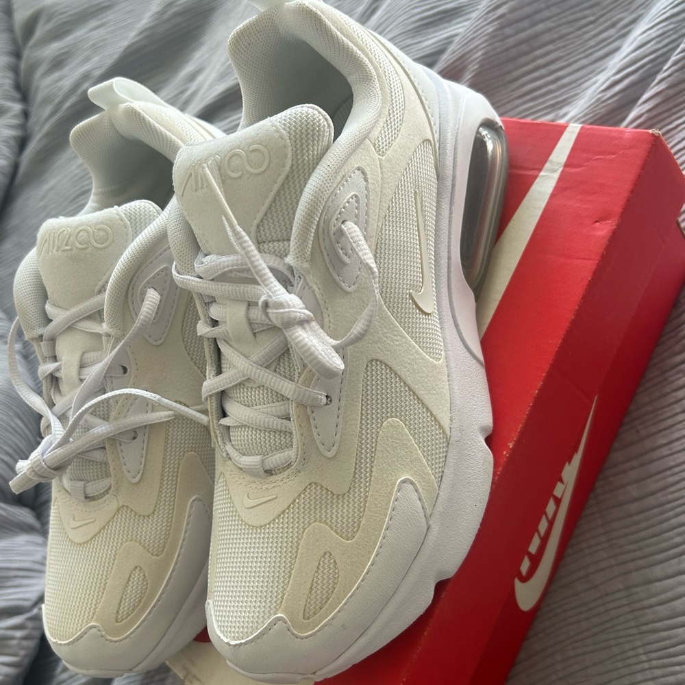 Nike air max 200